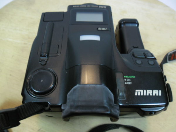 Ricoh Mirai filmcamera